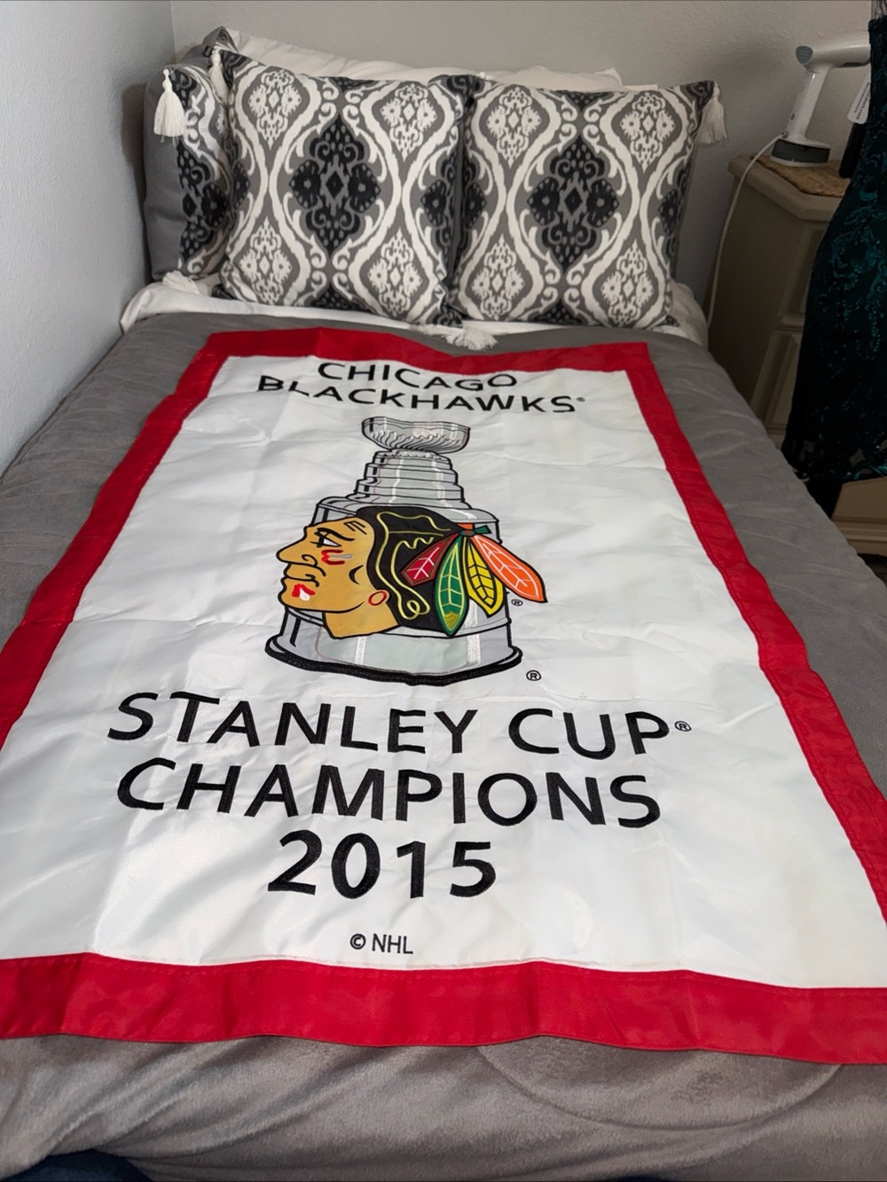 NHL Chicago Blackhawks Red and White Stanley Cup Banner